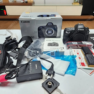 캐논 5d mark4 오두막 24-70 L2 신계륵