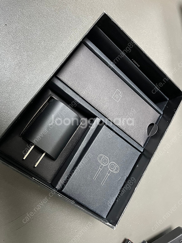 블랙베리 패스포트 레드색상--2