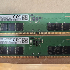 삼성전자 DDR5 16GB 5600 두장 팝니다.