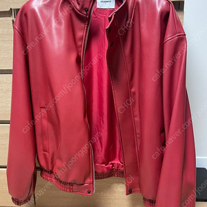 큐티에잇(QT8) GB Vegan leather Hidden Jacket (RED) / 비건레더자켓 판매합니다.