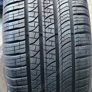 245/50R18 피렐리 피제로 p zero 한개 팝니다(부산)