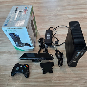 XBOX 360 키넥트 오로라 팝니다