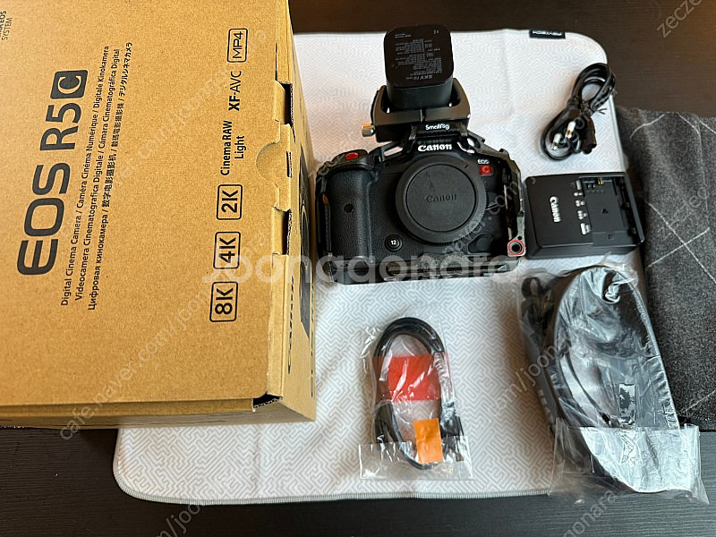 캐논 R5C + 블랙맘바케이지 를 캐논 EOS R3 로...--0