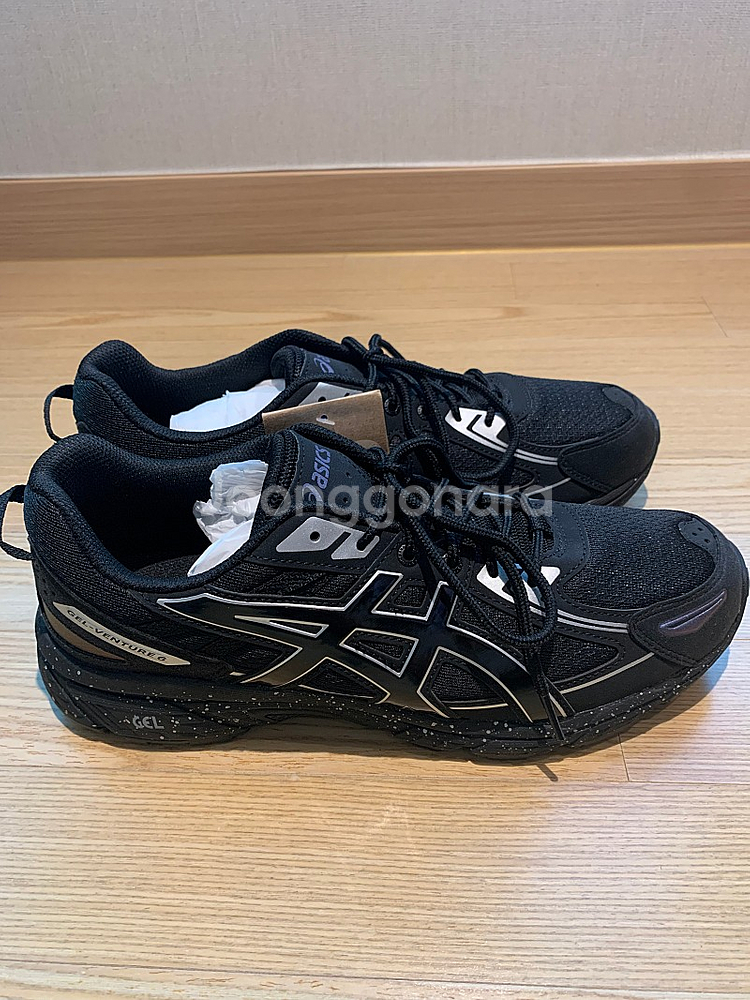 아식스 젤 벤쳐6 트레일블랙 285사이즈 새상품 팝니다--1