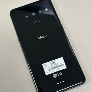 LG V50 블랙색상 128기가 미파손 찍힘없이 깔끔한폰 13만에판매합니다