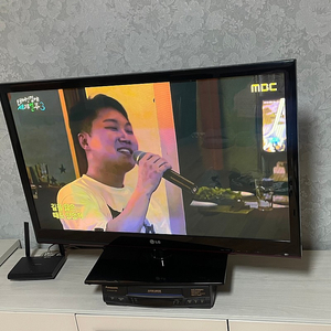 LG TV 정품 42인치 판매합니다~!