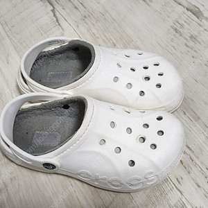 크록스 공용 바야 라인드 클로그 화이트라이트그레이 Crocs 240mm (M5/W7)