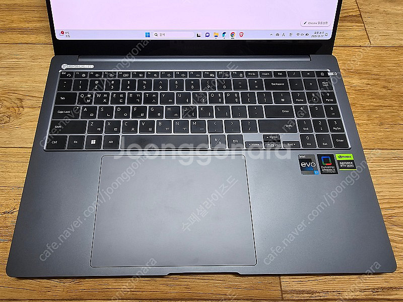 갤럭시북3 울트라 nt960xfh-xd72g--3