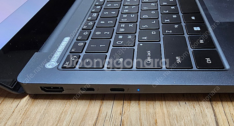 갤럭시북3 울트라 nt960xfh-xd72g--4