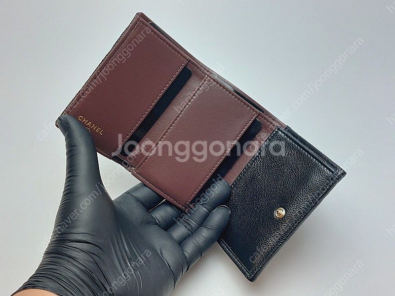 샤넬 클래식 똑딱이 3단 반지갑 캐비어 블랙 AP023...--4
