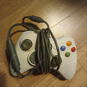 본체 고장으로 안쓰는 xbox360 주변기기 팝니다.