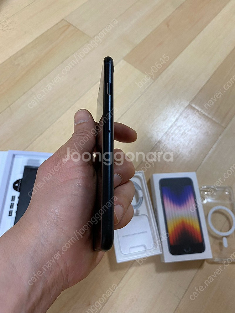 아이폰 se3 256g 블루 애케플 24년12월 배터리87프로--2