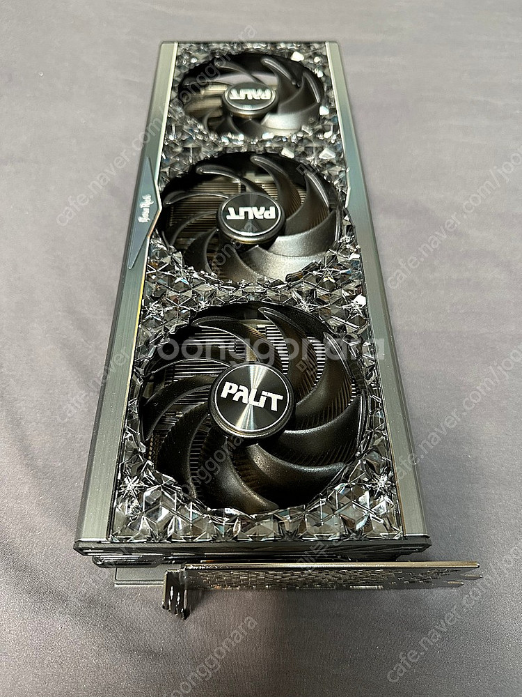 이엠텍 지포스 RTX 4090 GAMEROCK OC D...--2