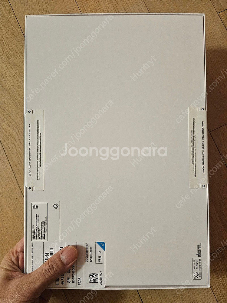 갤럭시탭 s9 플러스(wifi) 256 팝니다.--3