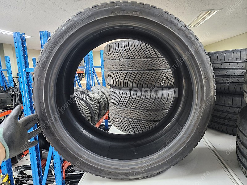 미쉐린 윈터타이어 275 35 20 285 35 20 알핀4--3