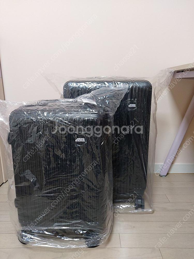 한번도 사용안한 새제품 여행용 캐리어 여행용가방 싸게--0