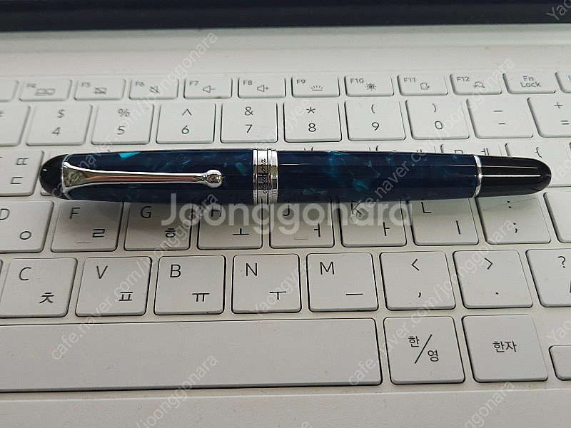 오로라 88 네투노 EF 판매합니다.--1