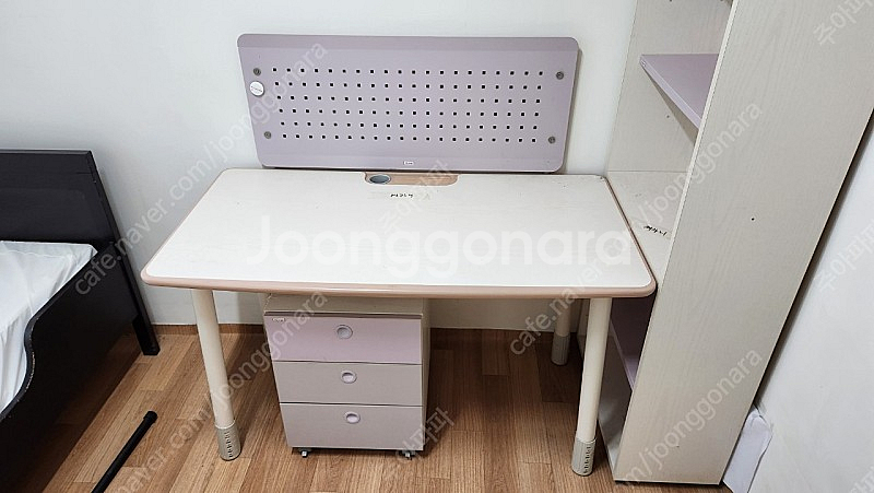 일룸 학생 책장 책상 서랍장 셋트--1