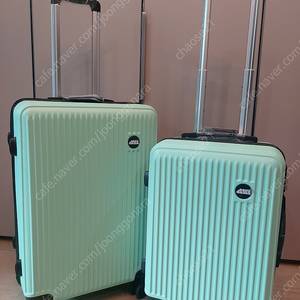 구매후 보관만해놓은 여행용 캐리어 여행용가방