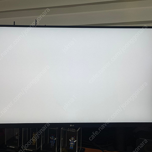 LG 32인치 UHD 4K 모니터 360 32UN880 판매합니다