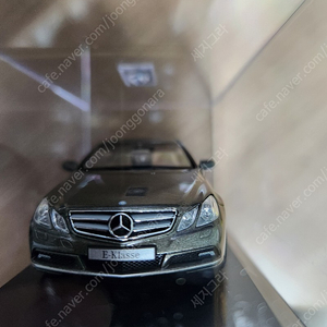 1:43 W212 e-class coupe 팝니다.