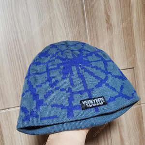 예스아이씨 비니 새상품 스파이더 비니 GDB Spider Beanie Blue