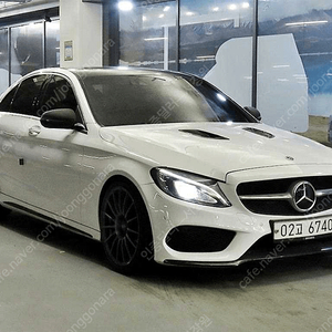 벤츠C클래스 W205 C200 AMG LINE@중고차@소액할부@전액할부@매입@할부@중고차구매 전부가능 !