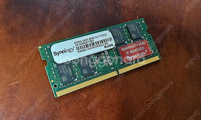 시놀로지 DDR4 ECC 8GB 정품 램--0