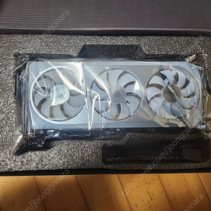 그래픽카드 RTX4070 AERO 판매합니다.