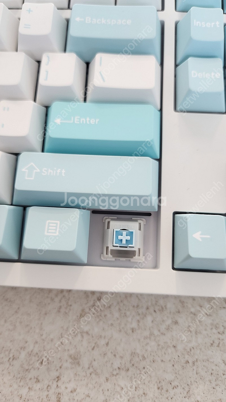 다얼유 a104 pro 8k 아이스블루 스노우축 팝니다--2
