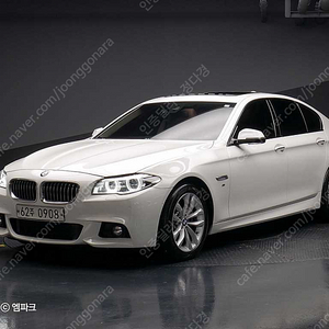 BMW5시리즈 (F10) 520d M 에어로다이나믹 (5인승)