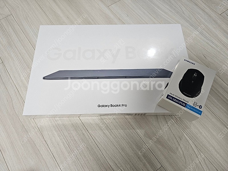 미개봉 삼성전자 갤럭시북4 프로 NT940XGQ-A51A 노트북 팝니다.--0