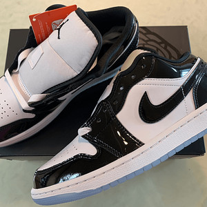 새제품 NIKE AIR JORDAN 1 LOW CONCORD 나이키 에어조던 1 로우 콩코드