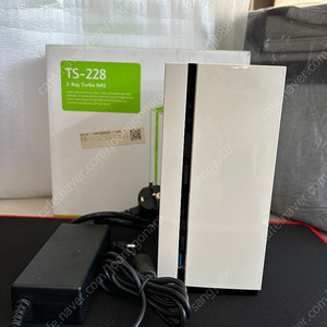 Qnap NAS TS-228 판매합니다