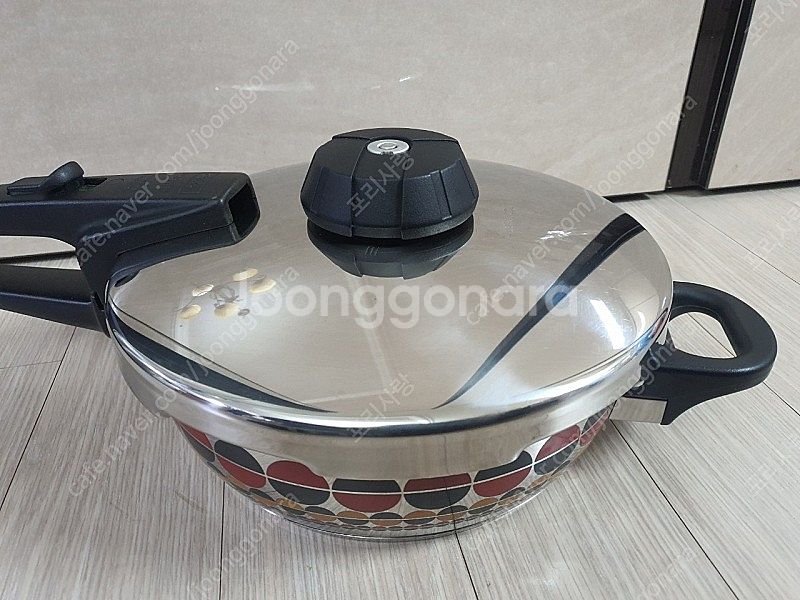 독일 휘슬러 솔라 압력밥솥 압력솥 2.5리터 왕관 광택내고 신품급--6