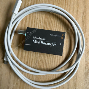 블랙매직디자인 울트라스튜디오 미니 레코더 (Blackmagicdesign UltraStudio Mini Recorder) & 썬더볼트 케이블 팔아요