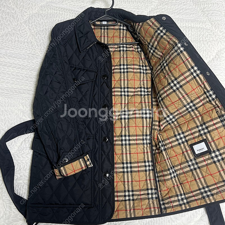 미착용) 버버리 다이아몬드 블랙 퀄팅 자켓--1
