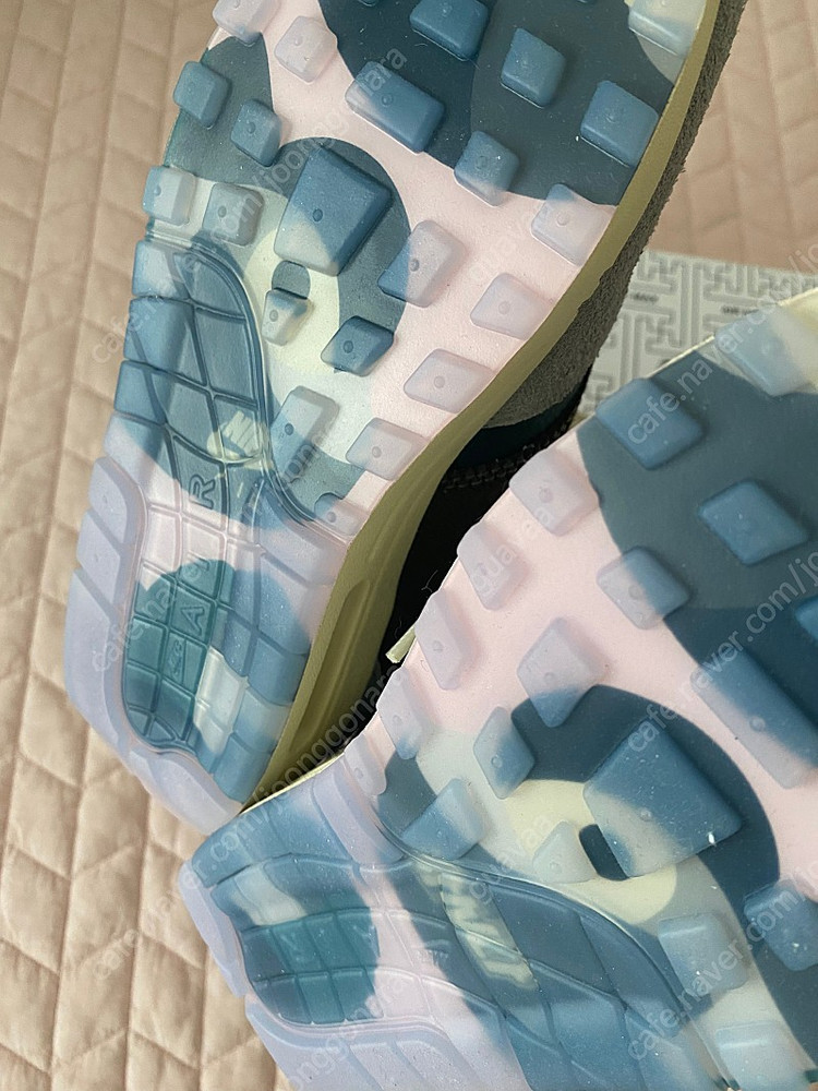 나이키 x 카시나 에어맥스 원앙 그레이 새제품 이미지