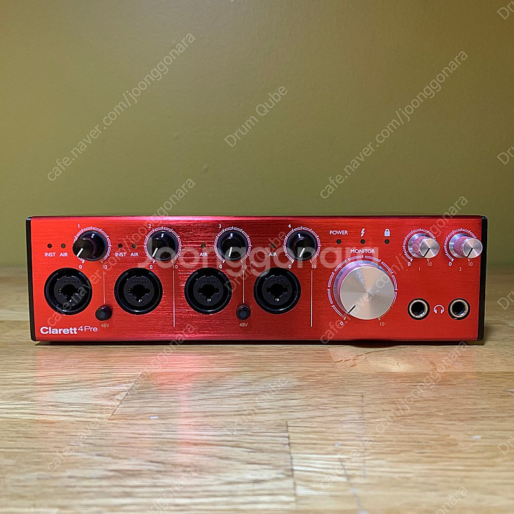 Focusrite Clarett 4pre 썬더볼트--1