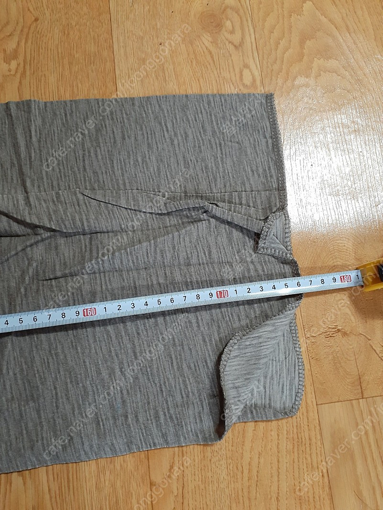 목도리 따뜻해요 요즘 계절 편하게 사용하세요 각각 1000원--1