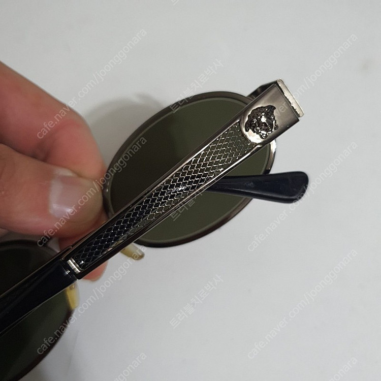 정품 베르사체 선글라스 MOD.X21 COL.62M 이미지