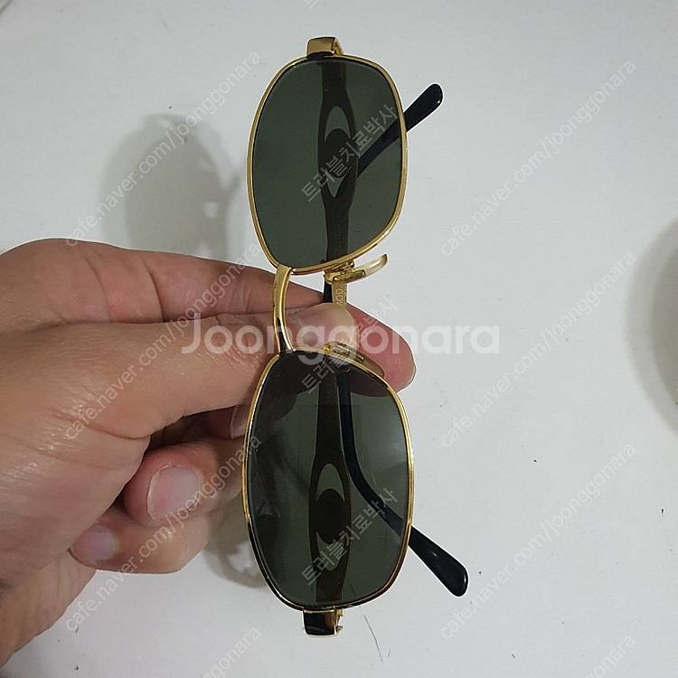 정품 지아니 베르사체 빈티지 선글라스 MOD.S80--1