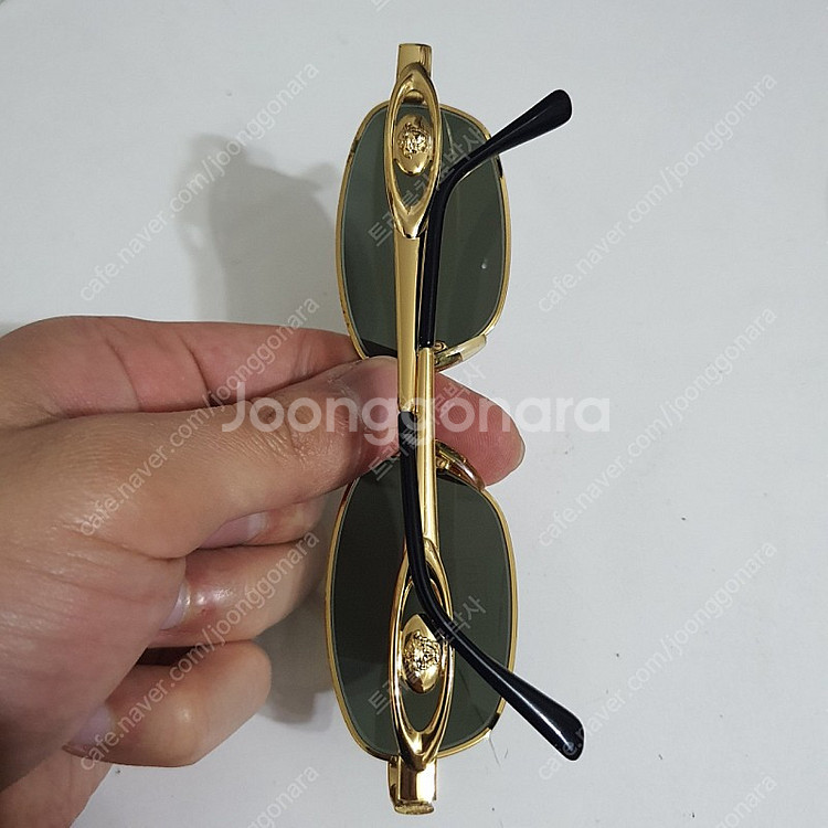 정품 지아니 베르사체 빈티지 선글라스 MOD.S80--4