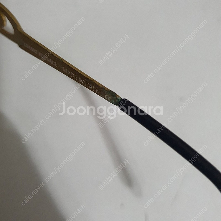 정품 지아니 베르사체 빈티지 선글라스 MOD.S80--9