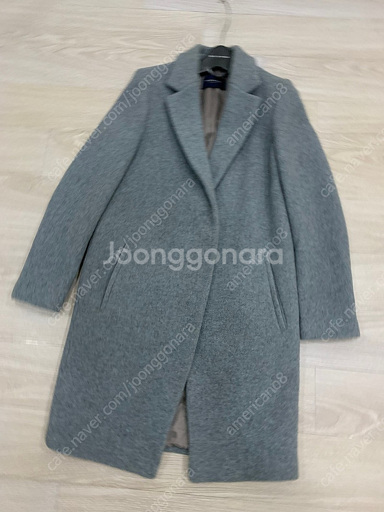 고급오피스룩 모조에스핀 그레이 하프코트--1