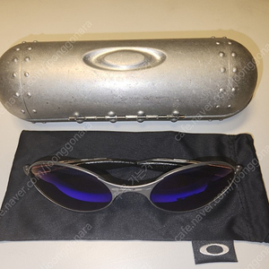 오클리 Oakley E Wire Gen 1 Gunmetal Frame / Nova Pro Polarized / RARE Vintage / 메탈케이스