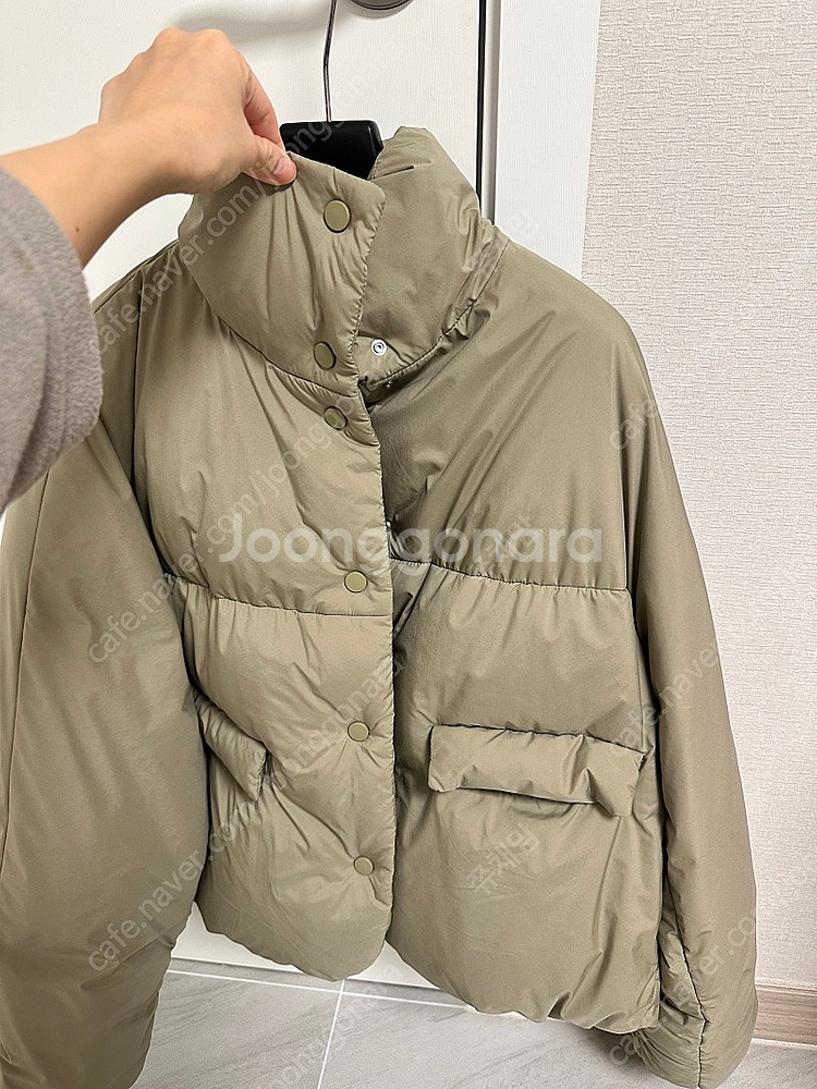 더캐시미어 크롭구스다운점퍼--3