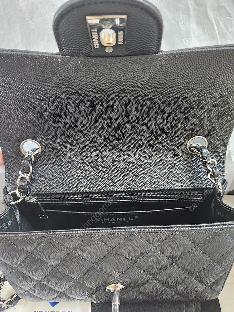 샤넬 뉴미니 캐비어 블랙 은장--9