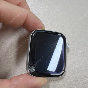 애플워치 SE 1세대 44미리 리퍼 후 파손품 팝니다