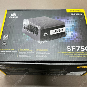 CORSAIR SF750 + 600W PCIe 5.0 케이블